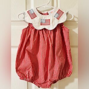 Festive baby girls’ 💥 patriotic Stitchy Fish brand bubble!